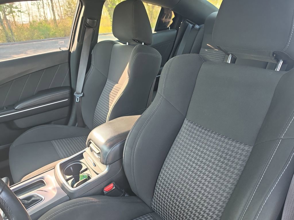 Used 2019 Dodge Charger GT RWD image 10