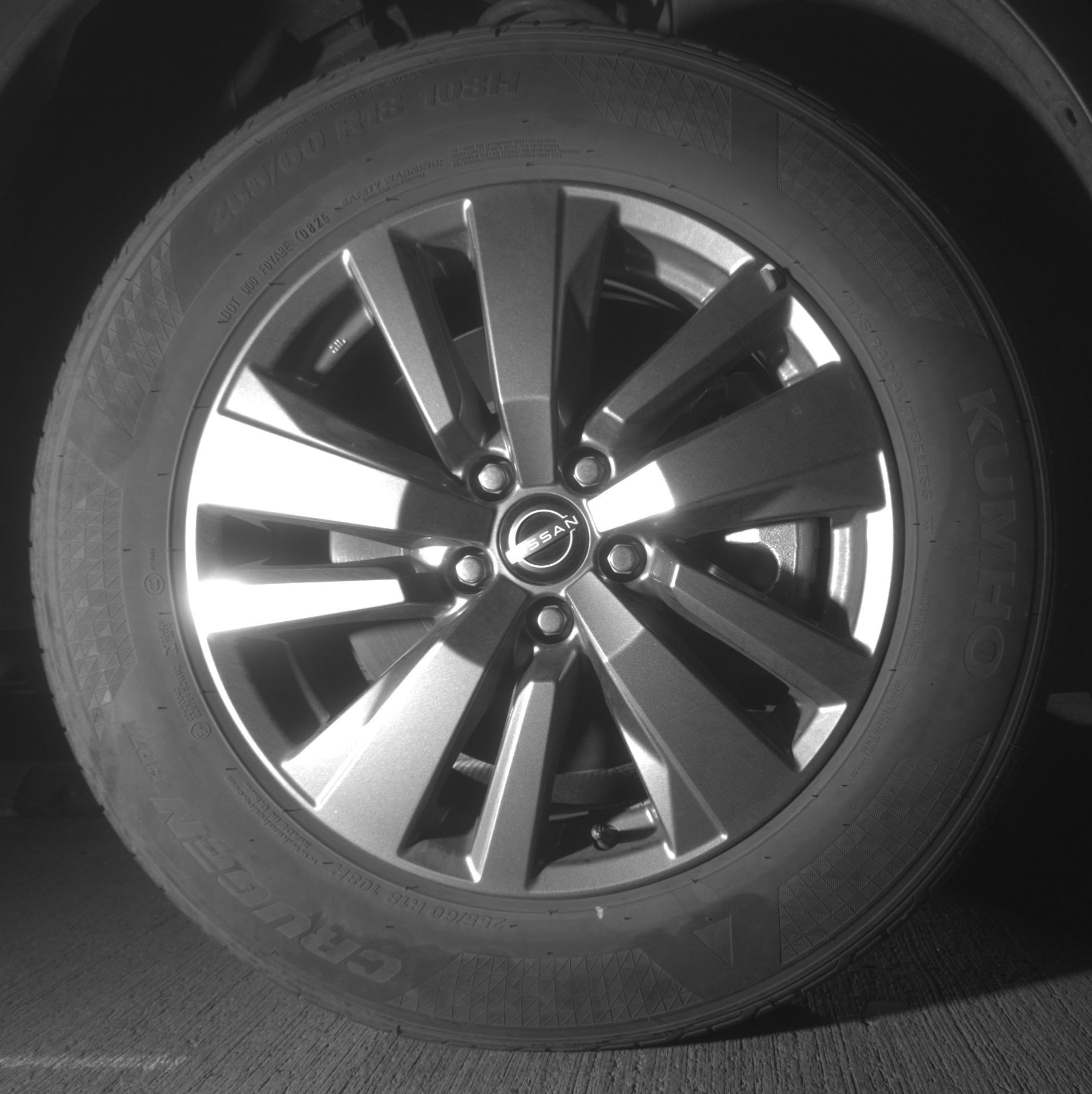 Used 2025 Nissan Pathfinder SV AWD/4WD image 13