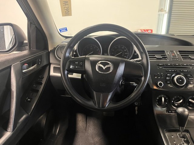 Used 2012 MAZDA MAZDA3 i Sport image 21
