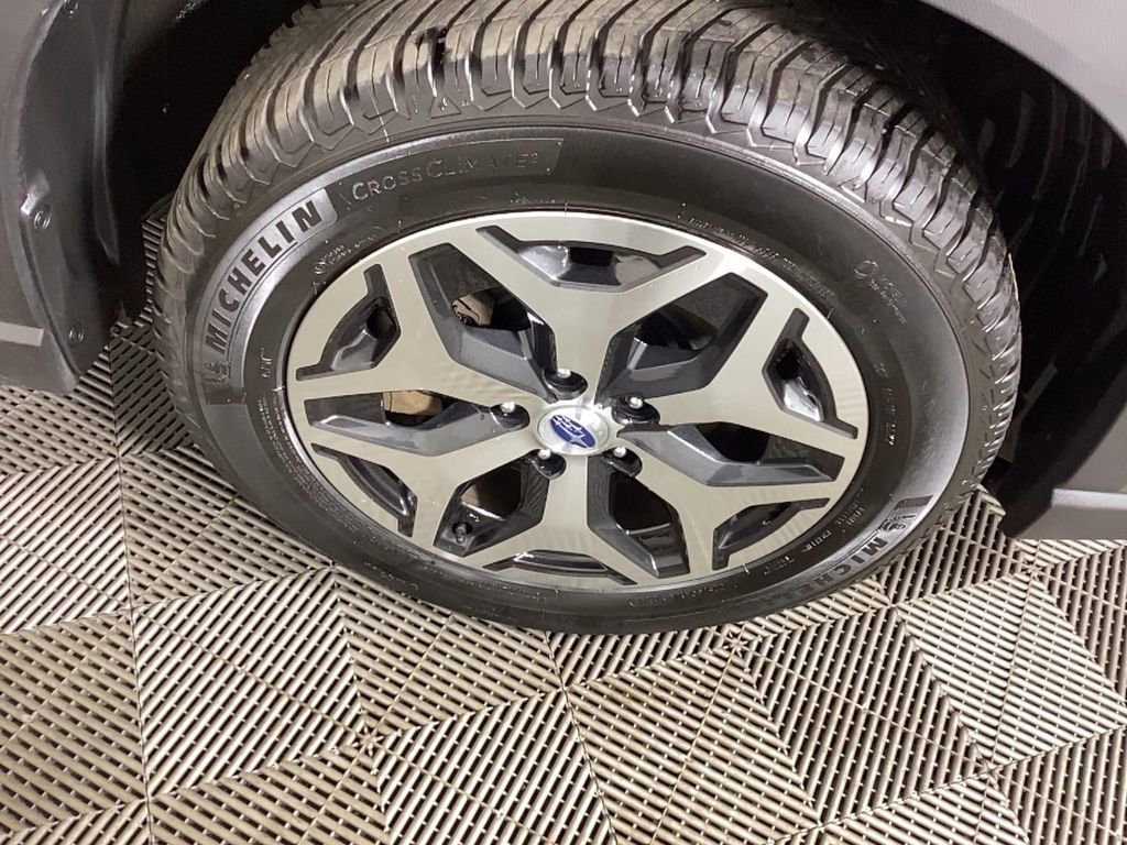 Used 2022 Subaru Forester Premium image 6