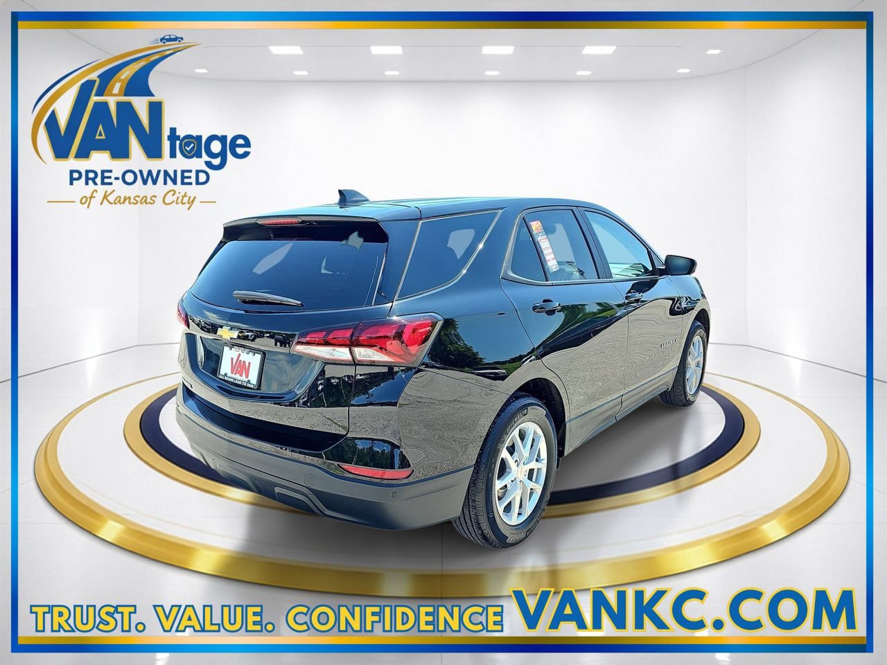 Used 2024 Chevrolet Equinox LS w/ LS Convenience Package FWD image 6