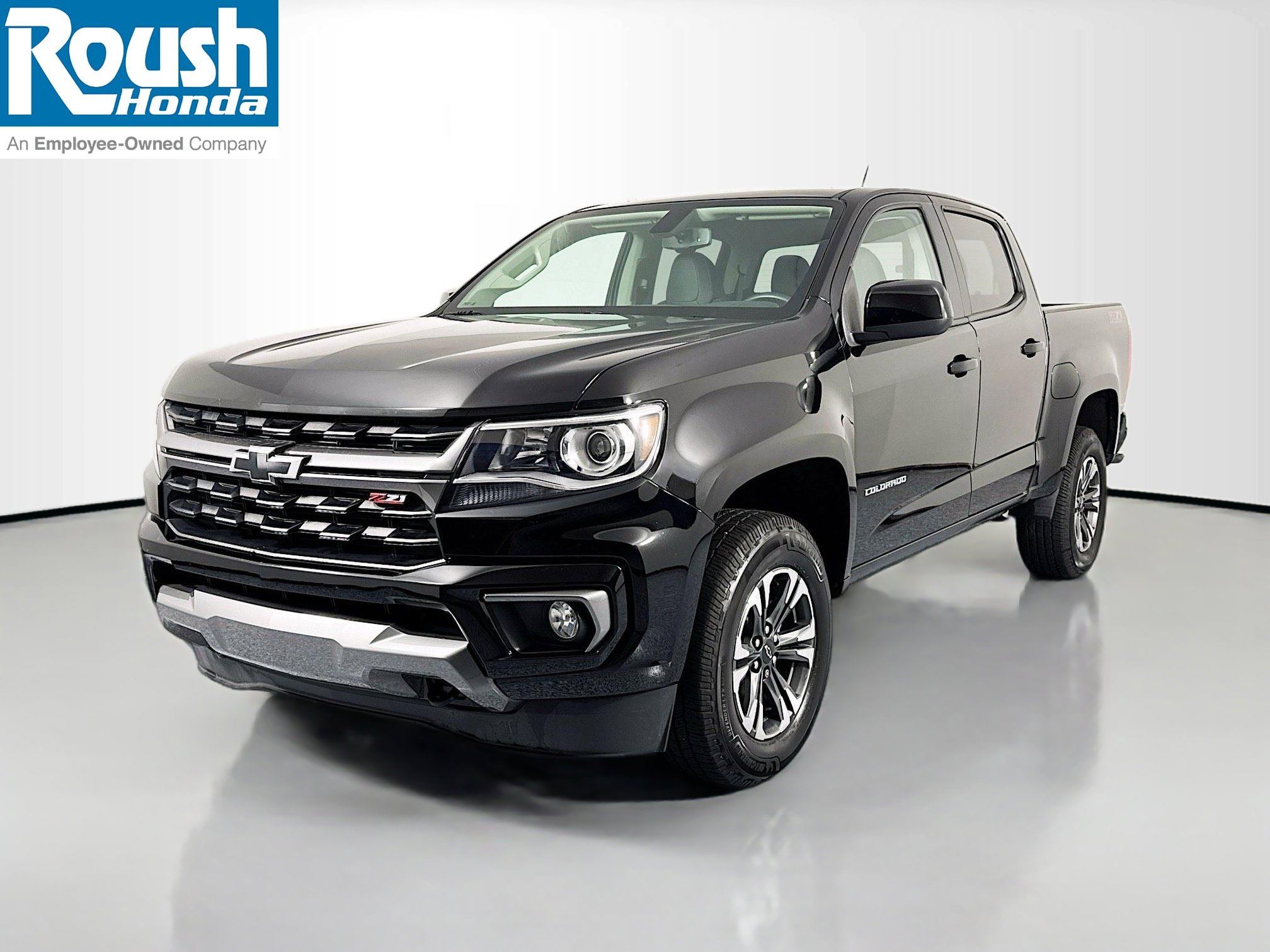 Used 2022 Chevrolet Colorado Z71 AWD/4WD image 1