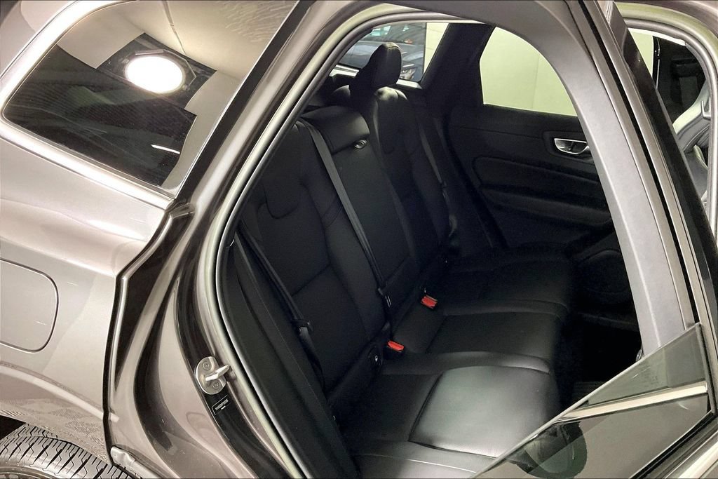 Used 2023 Volvo XC60 T8 Plus AWD/4WD image 26
