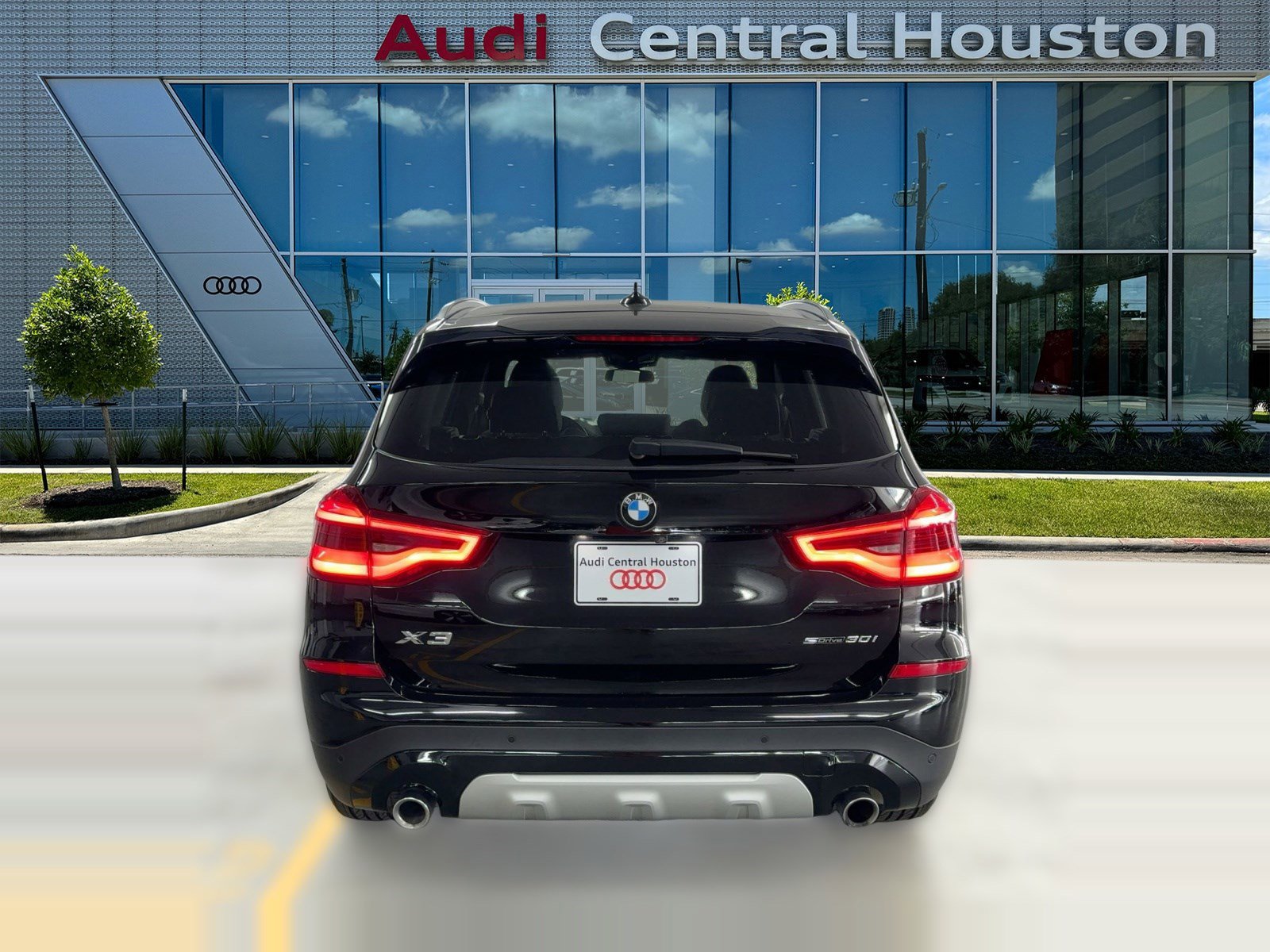 Used 2019 BMW X3 sDrive30i image 10