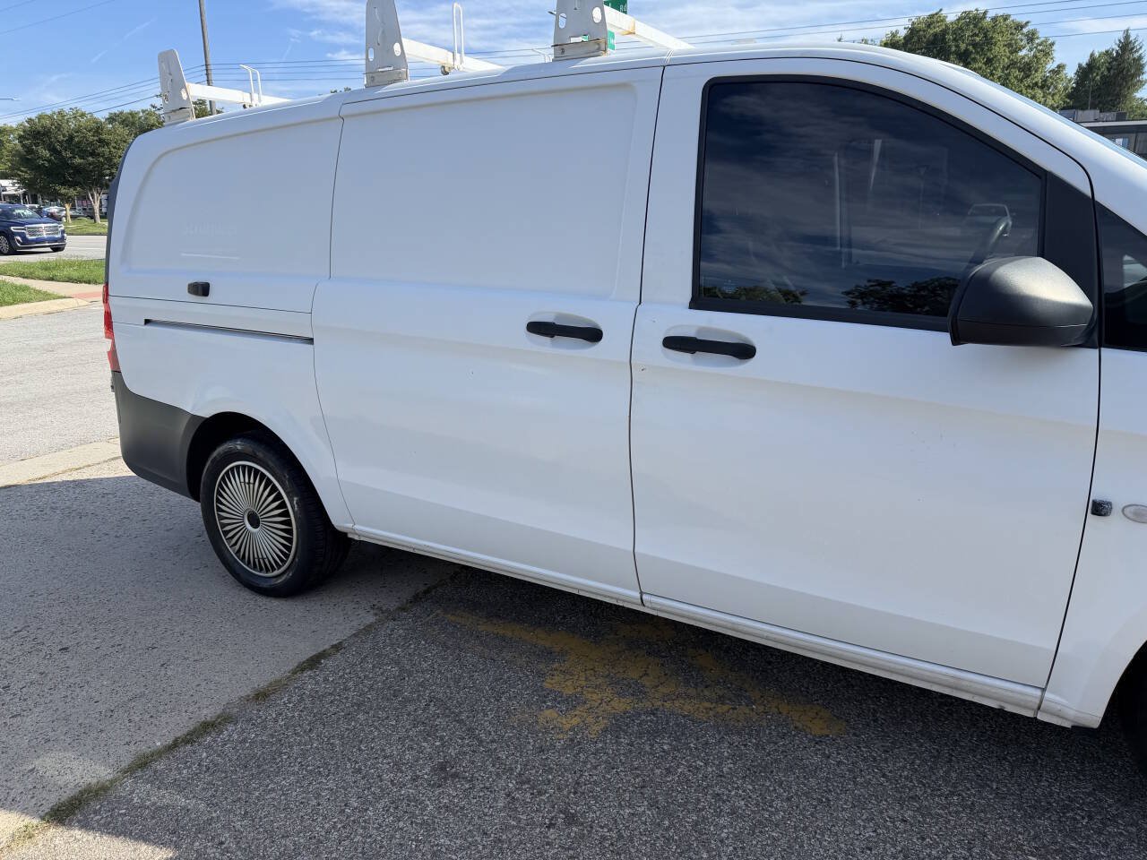 Used 2019 Mercedes-Benz Metris image 14
