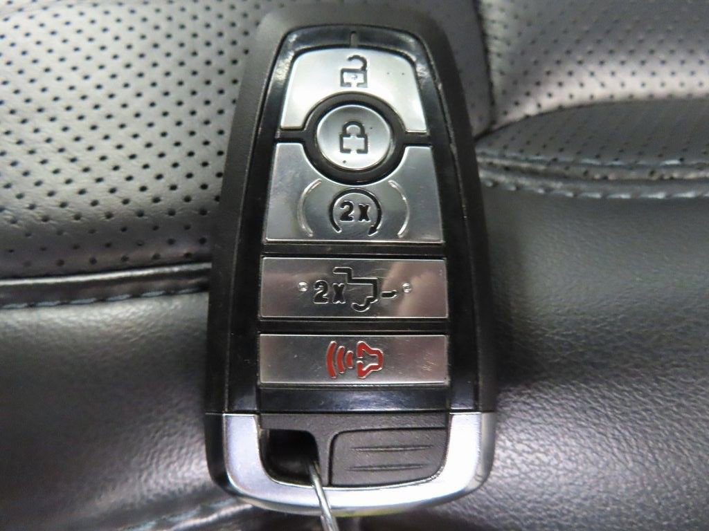 Used 2025 Ford F450 Platinum AWD/4WD image 78