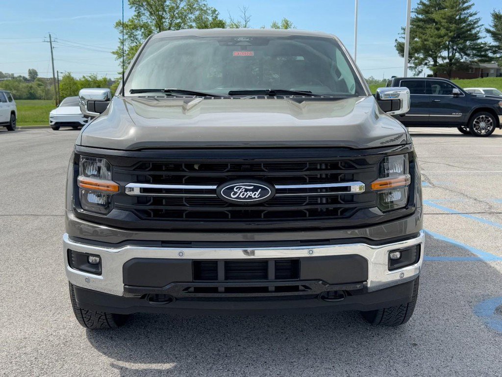 Used 2025 Ford F150 XLT w/ Equipment Group 302A MID image 12