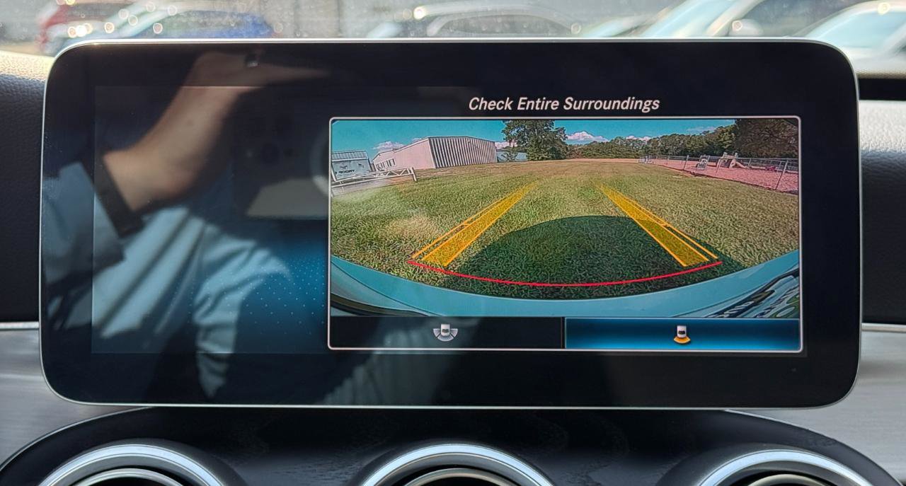 Used 2019 Mercedes-Benz C 300 Sedan image 12