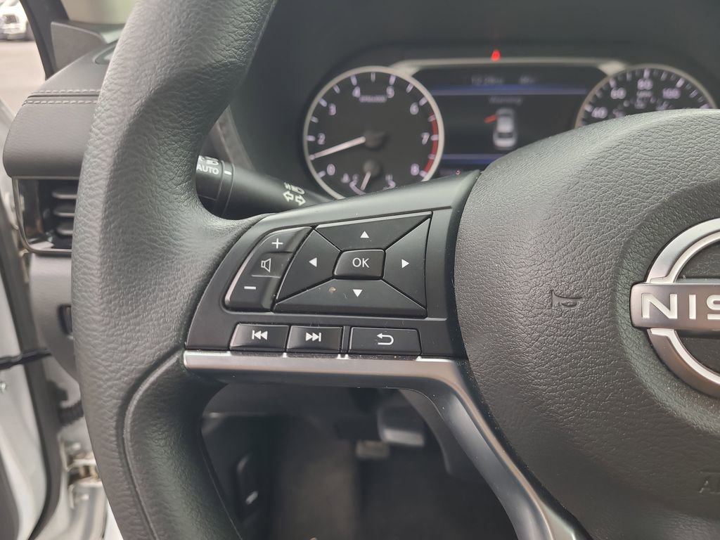 Used 2024 Nissan Sentra SV image 26