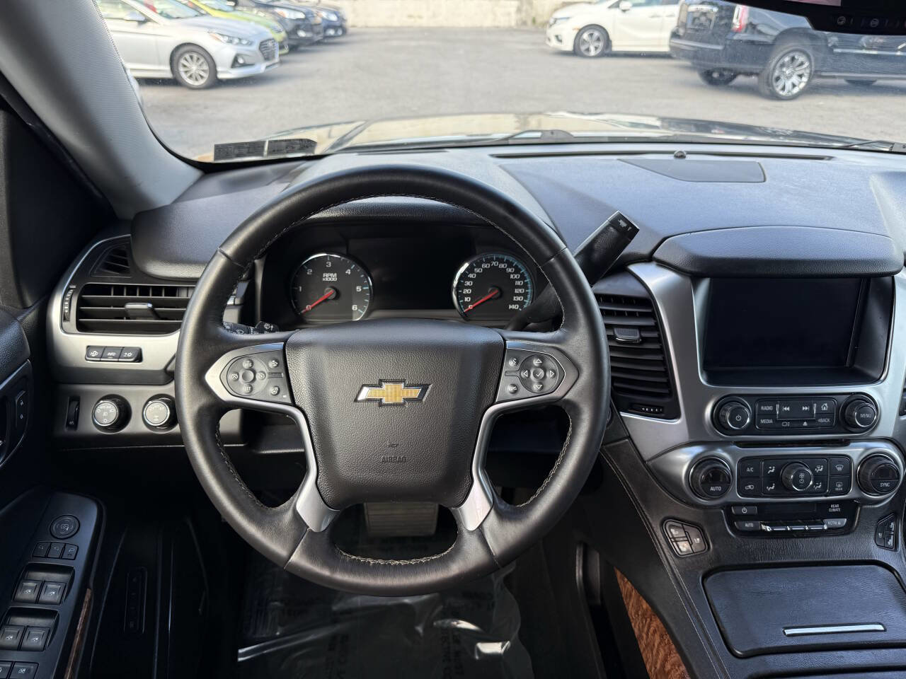 Used 2017 Chevrolet Suburban Premier image 15