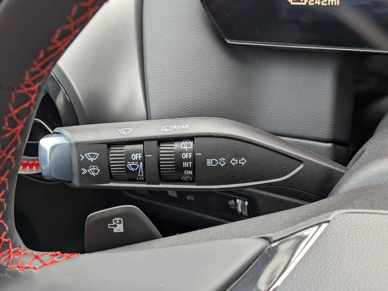 New 2026 Chevrolet Equinox EV RS image 27