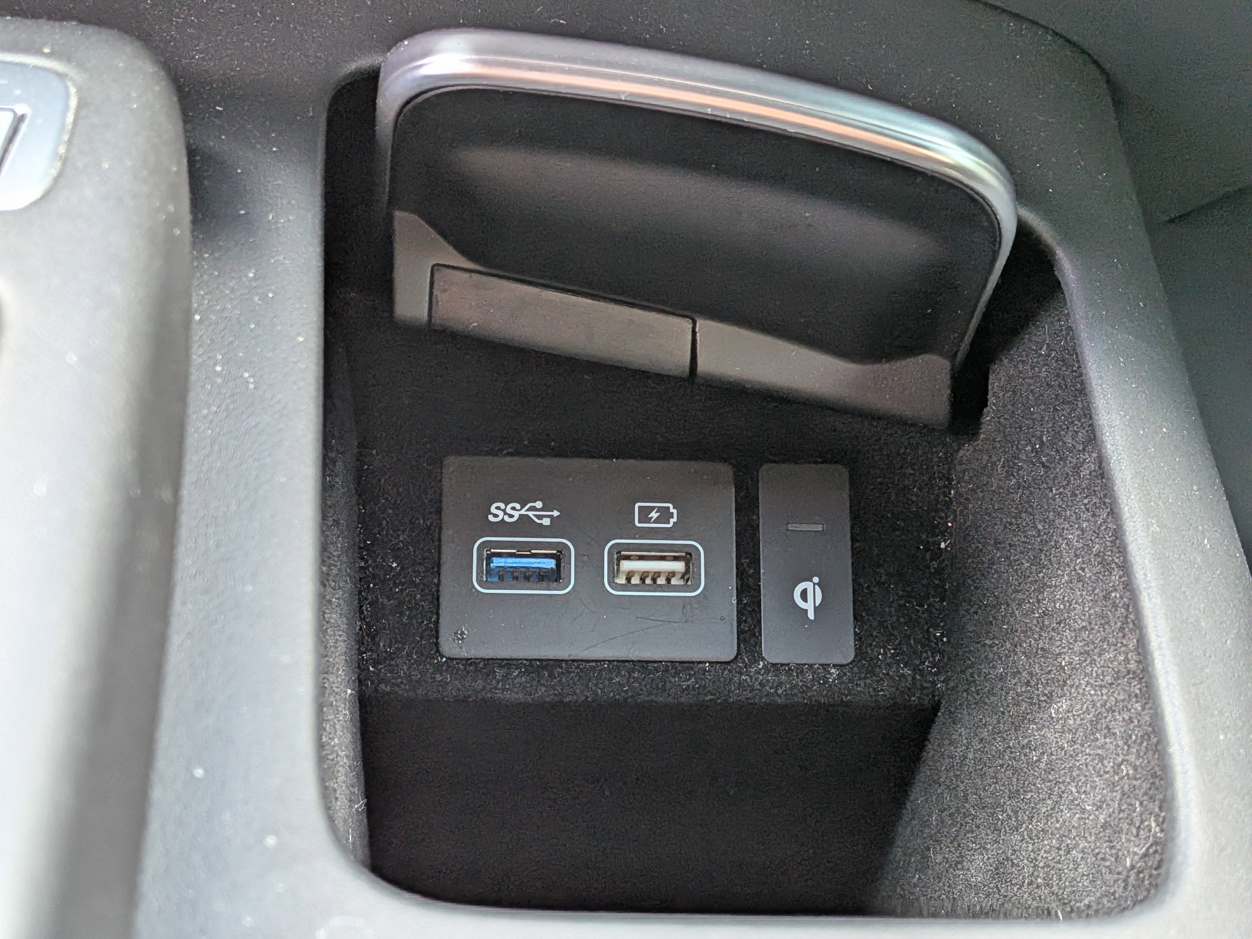 Used 2022 Genesis GV70 3.5T Sport w/ Sport Prestige Package image 32