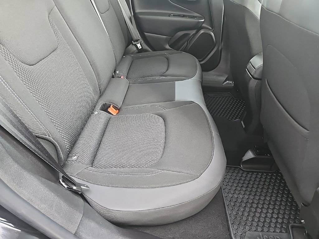 Used 2023 Jeep Renegade Altitude w/ Sun/Sound Group image 80