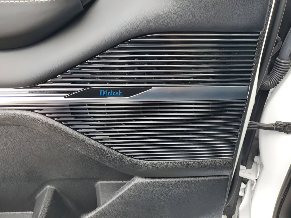 Used 2023 Jeep Grand Wagoneer 4WD image 31