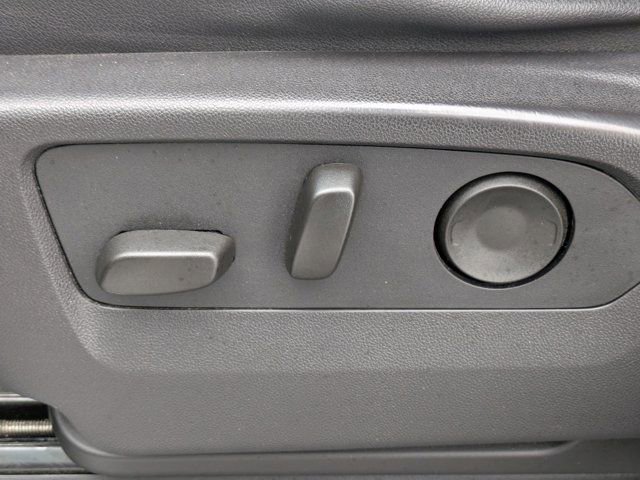 Used 2024 GMC Sierra 1500 SLT image 18