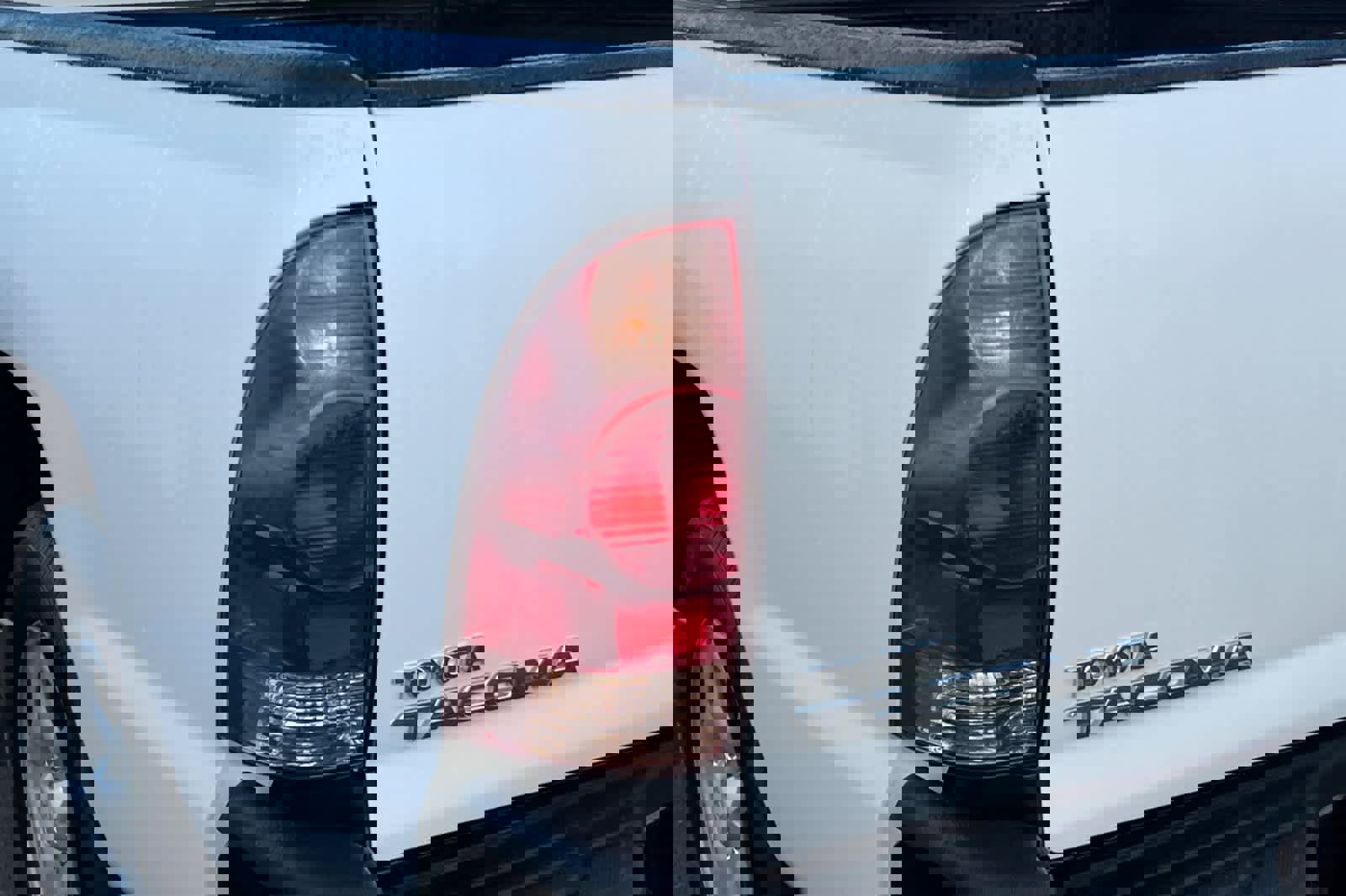 Used 2014 Toyota Tacoma 2WD Reg Cab I4 AT image 15