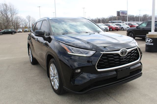 Used 2020 Toyota Highlander Limited image 6