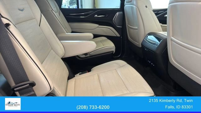 Used 2024 Cadillac Escalade Sport w/ LPO, ONYX Package AWD/4WD image 33