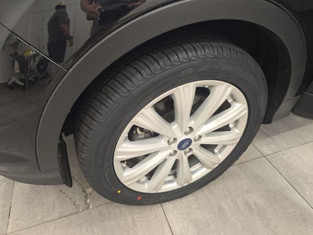 Used 2019 Ford Escape SEL AWD/4WD image 36