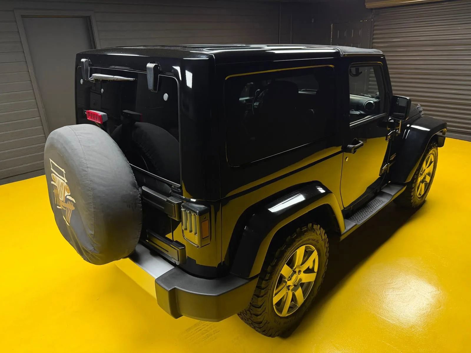 Used 2014 Jeep Wrangler Sahara w/ Connectivity Group image 40