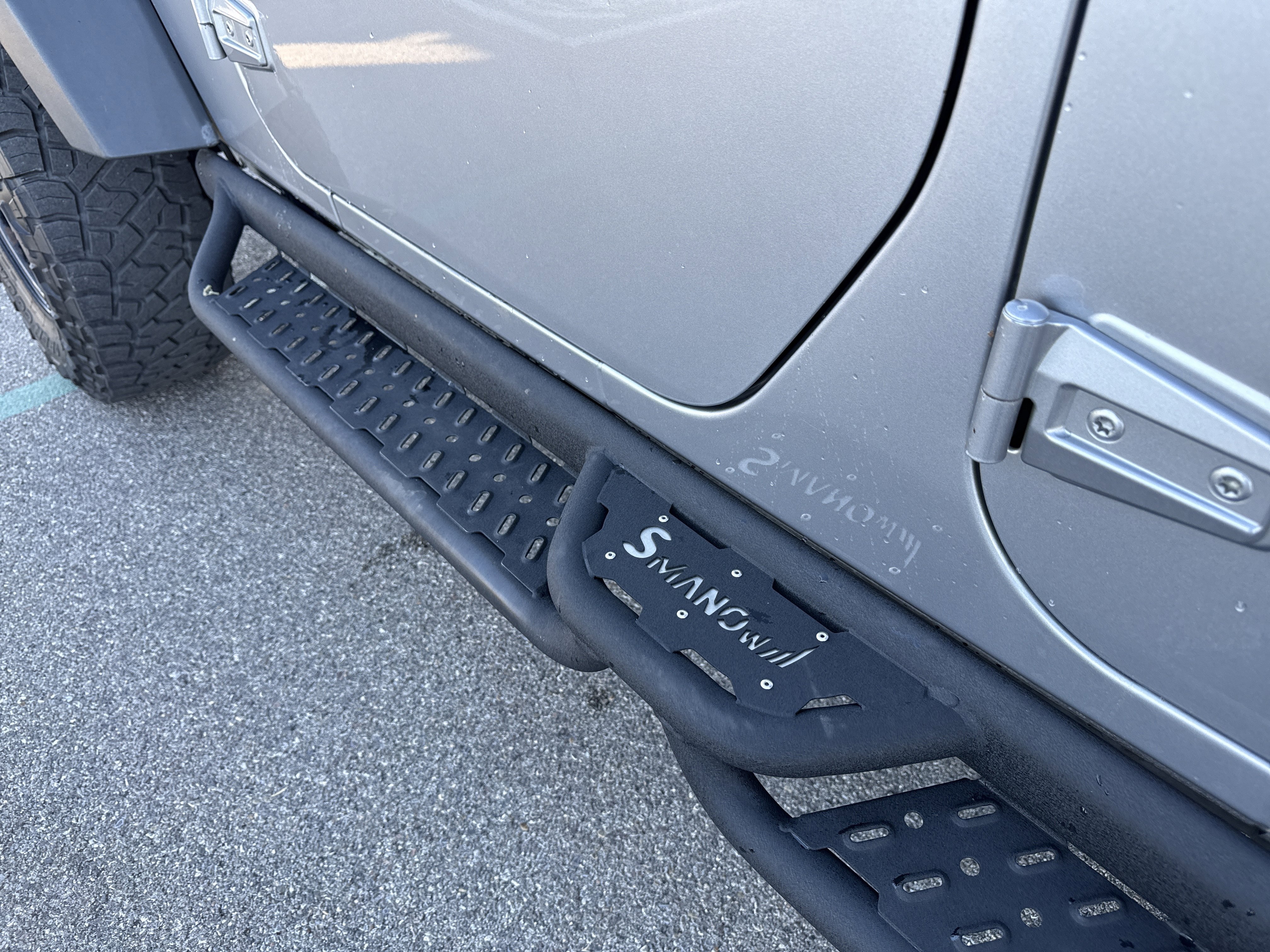 Used 2015 Jeep Wrangler Unlimited Rubicon w/ Connectivity Group image 10