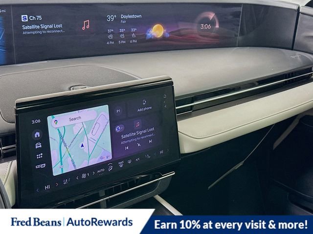 New 2025 Lincoln Nautilus Premier w/ Equipment Group 102A image 9