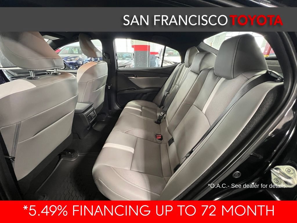 Certified 2025 Toyota Camry SE FWD image 15