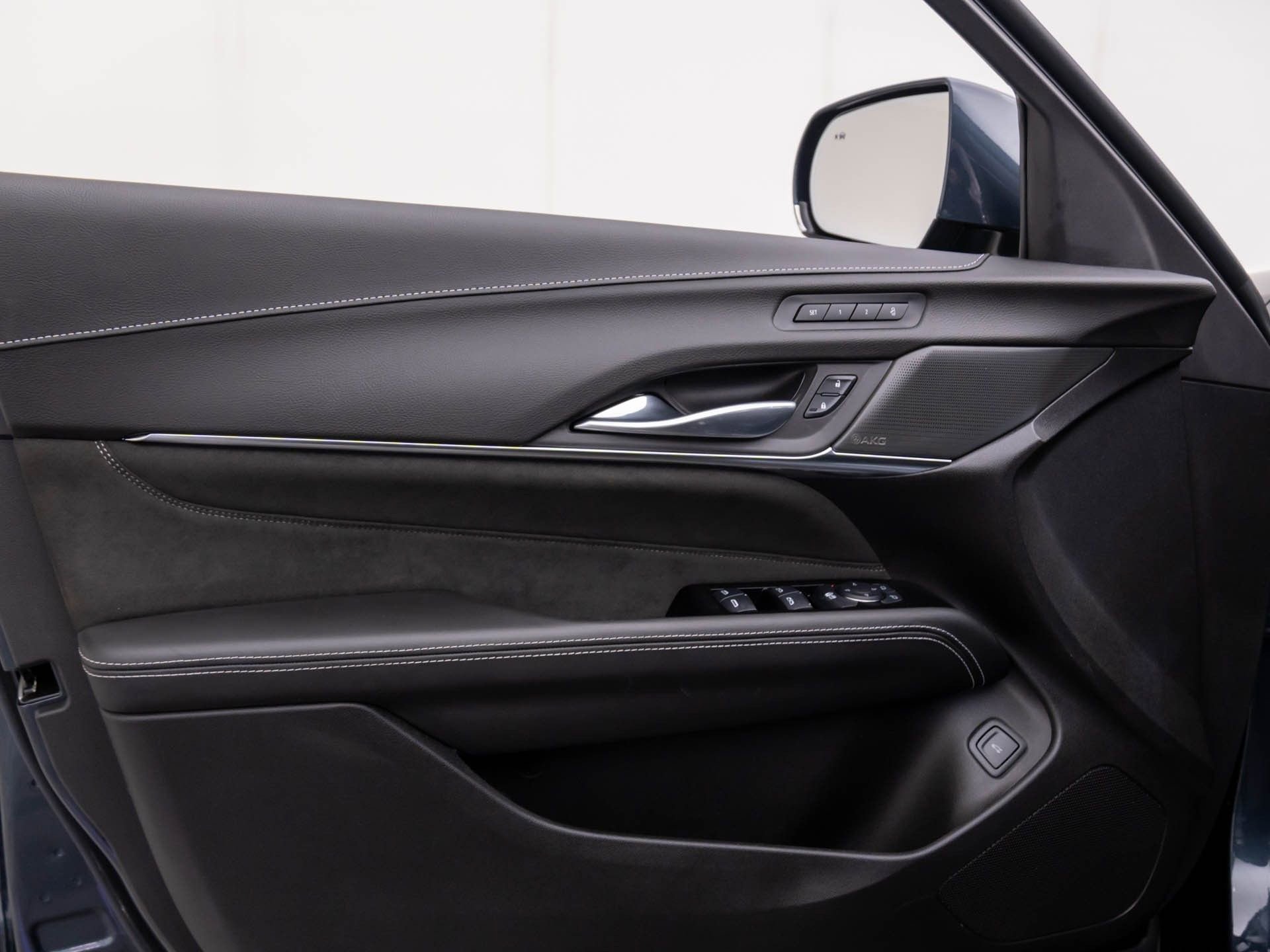 Used 2025 Cadillac CT4 V Blackwing w/ Carbon Fiber 1 Package image 12