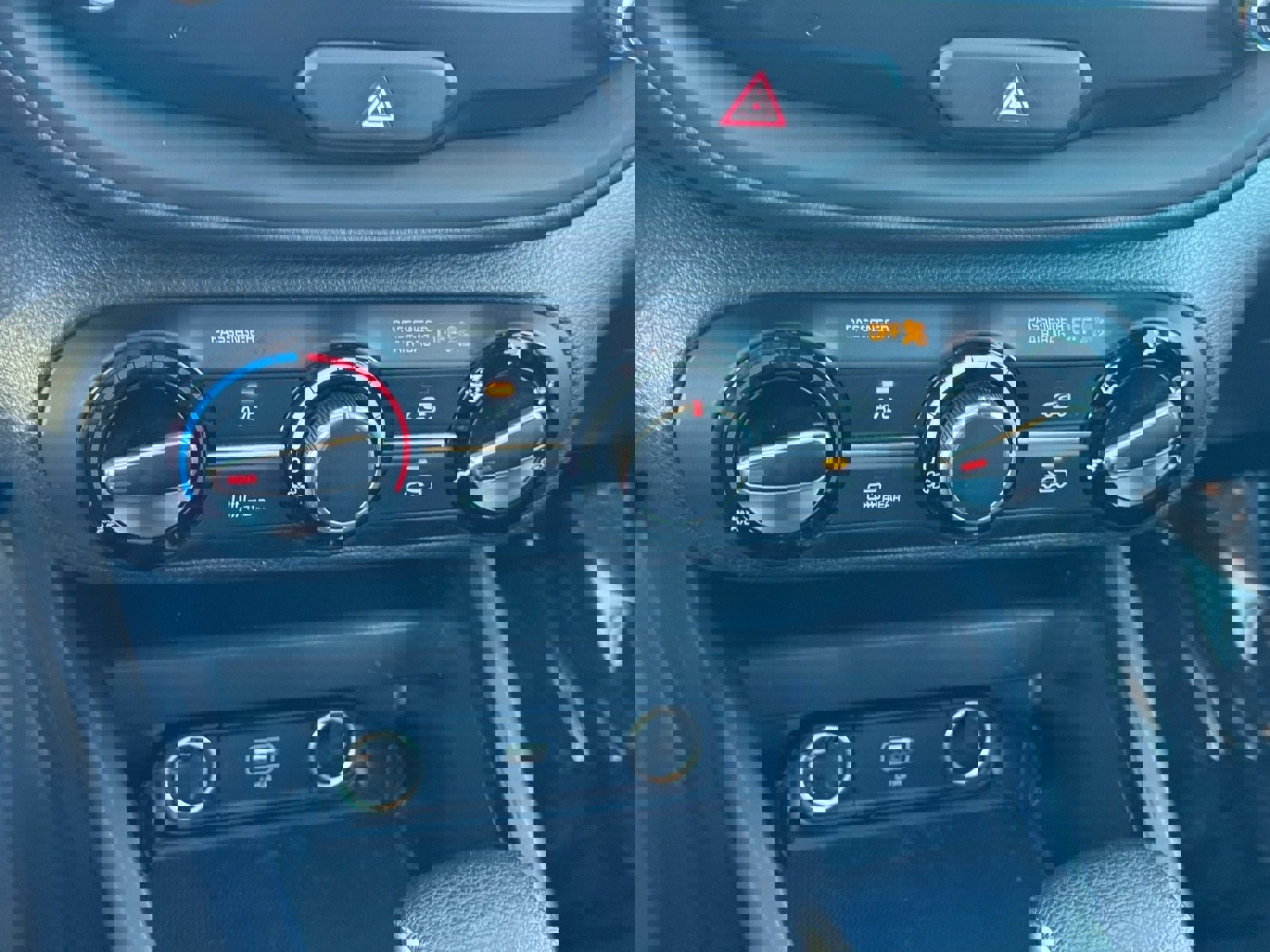 Used 2024 Kia Soul LX image 30