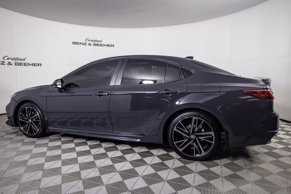 Used 2026 Toyota Camry XSE w/ Premium Package FWD image 9