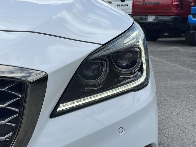 Used 2018 Genesis G80 3.3T Sport RWD image 9