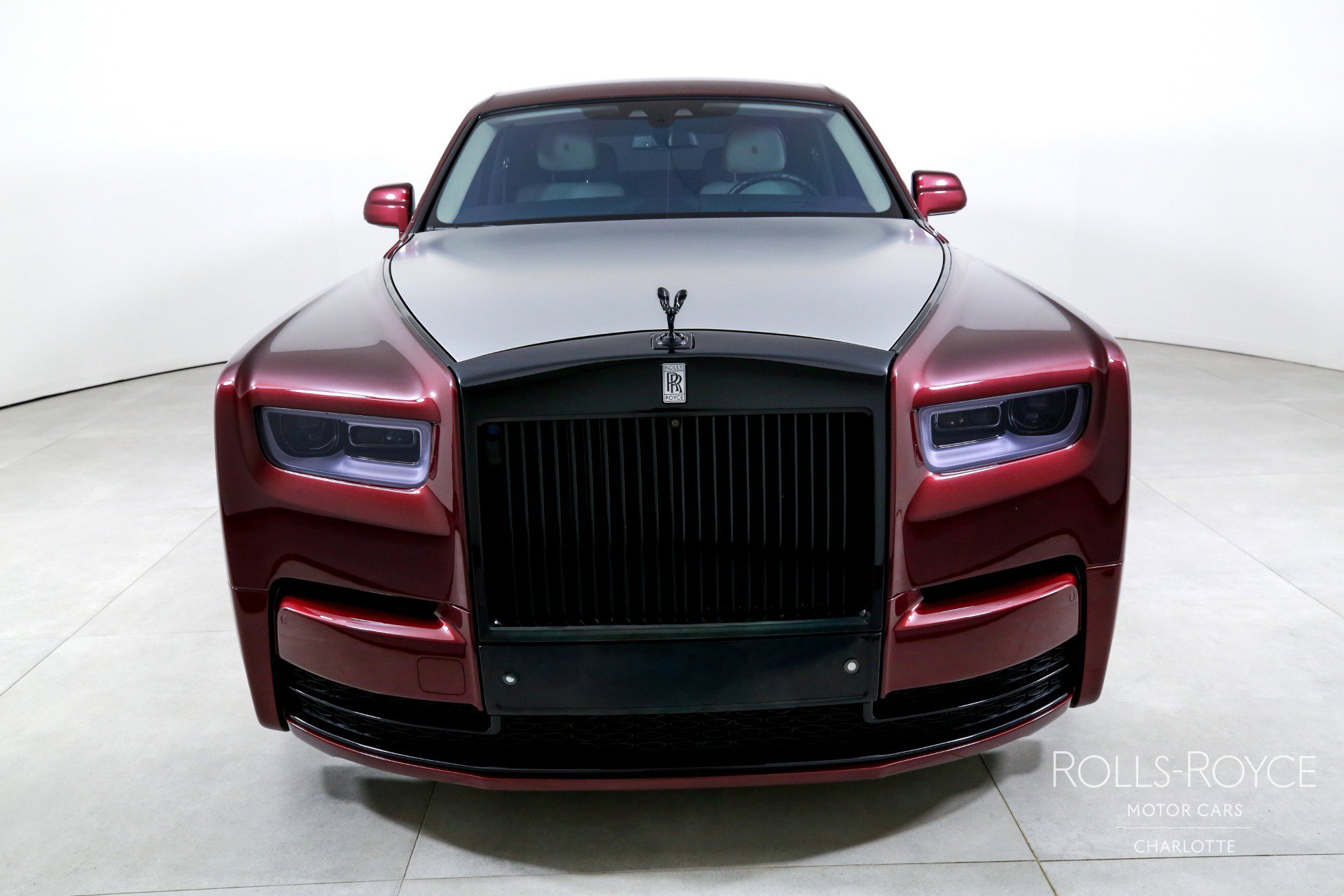 Used 2019 Rolls-Royce Phantom Sedan image 7