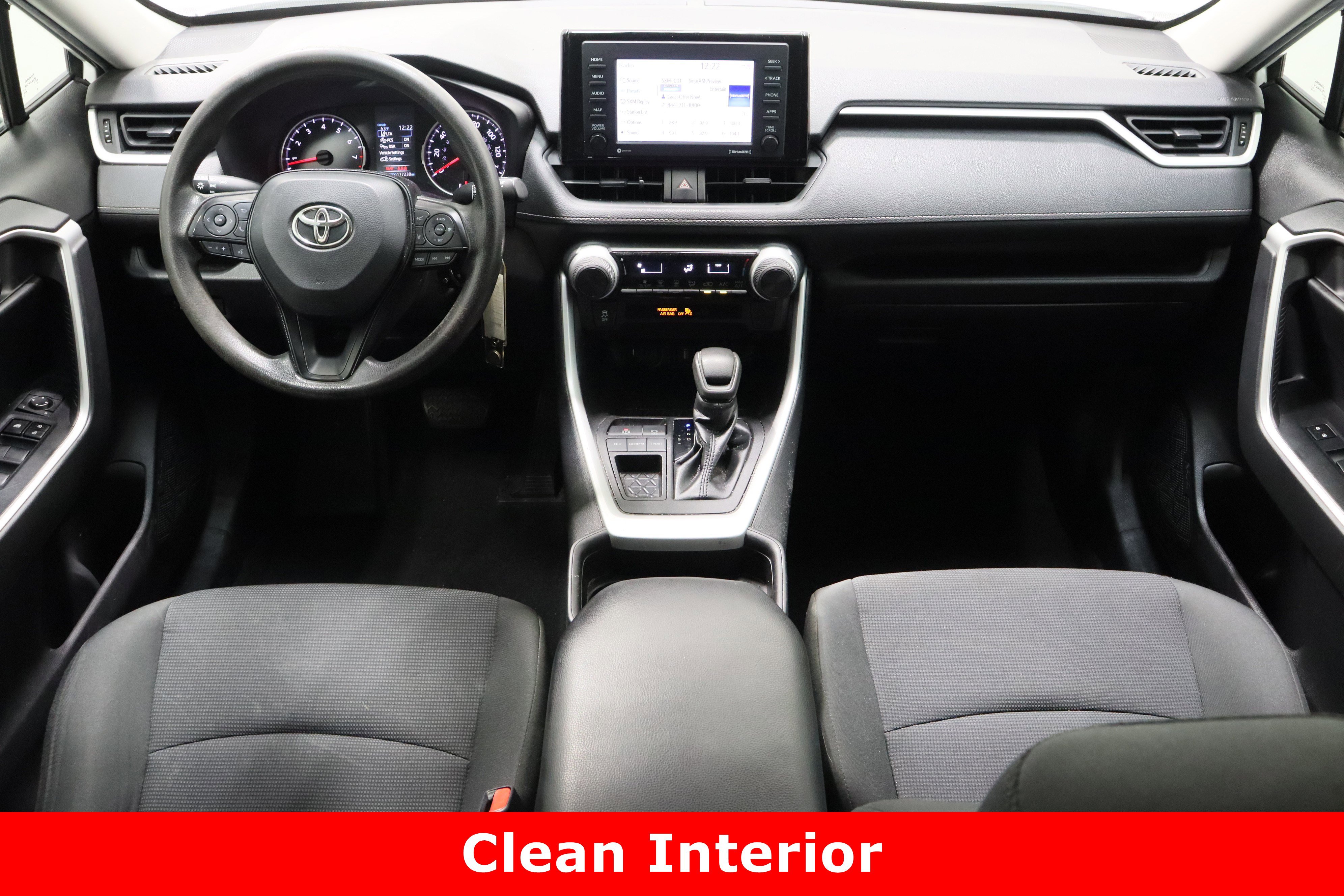 Used 2021 Toyota RAV4 LE w/ Carpet Mat Package (TMS) image 25