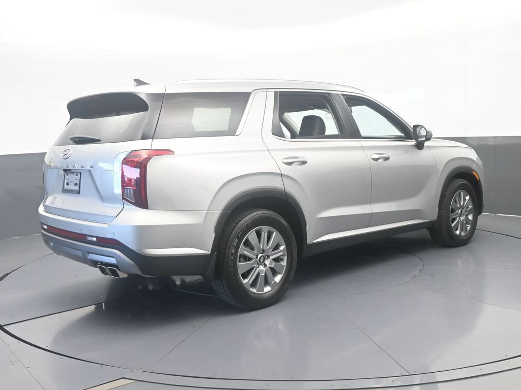 Used 2025 Hyundai Palisade SEL FWD image 6