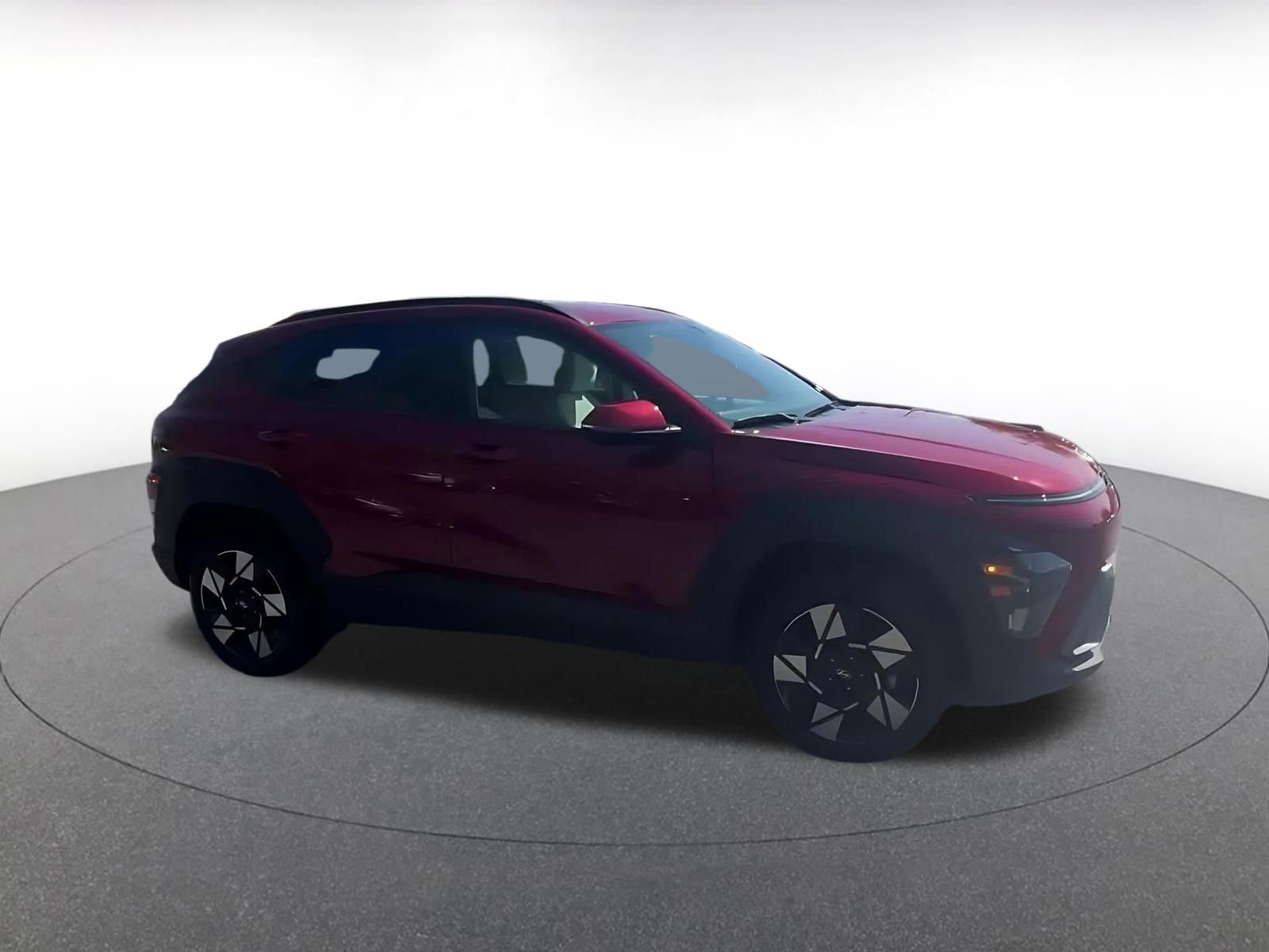 Used 2025 Hyundai Kona SEL video 2