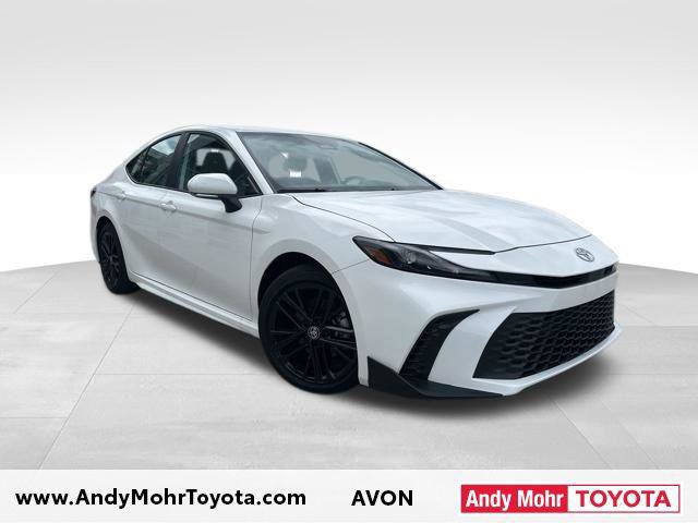 Certified 2025 Toyota Camry SE image 1