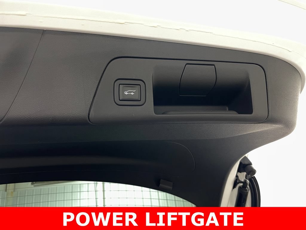 Used 2021 Buick Envision Essence w/ Technology Package I FWD image 45