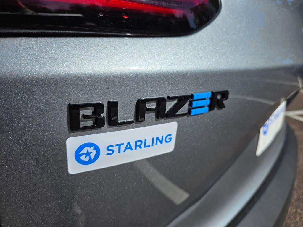 New 2025 Chevrolet Blazer EV LT w/ Midnight/Sport Edition FWD image 25