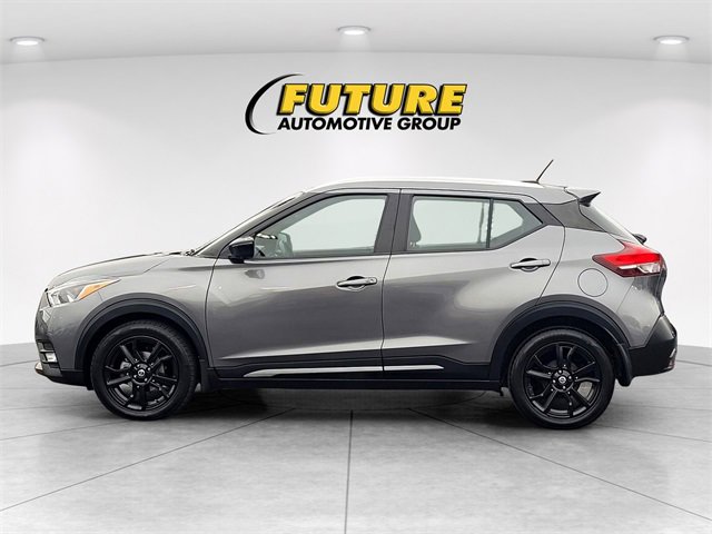 Used 2020 Nissan Kicks SR image 7
