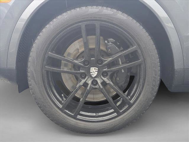 Used 2021 Porsche Cayenne Coupe AWD/4WD image 9