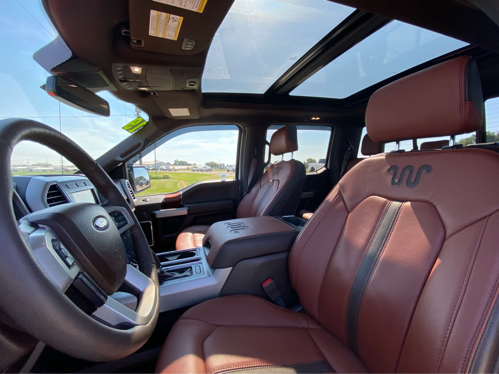 Used 2019 Ford F150 King Ranch w/ Equipment Group 601A Luxury AWD/4WD image 18