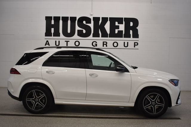 Used 2026 Mercedes-Benz GLE 450e 4MATIC image 2