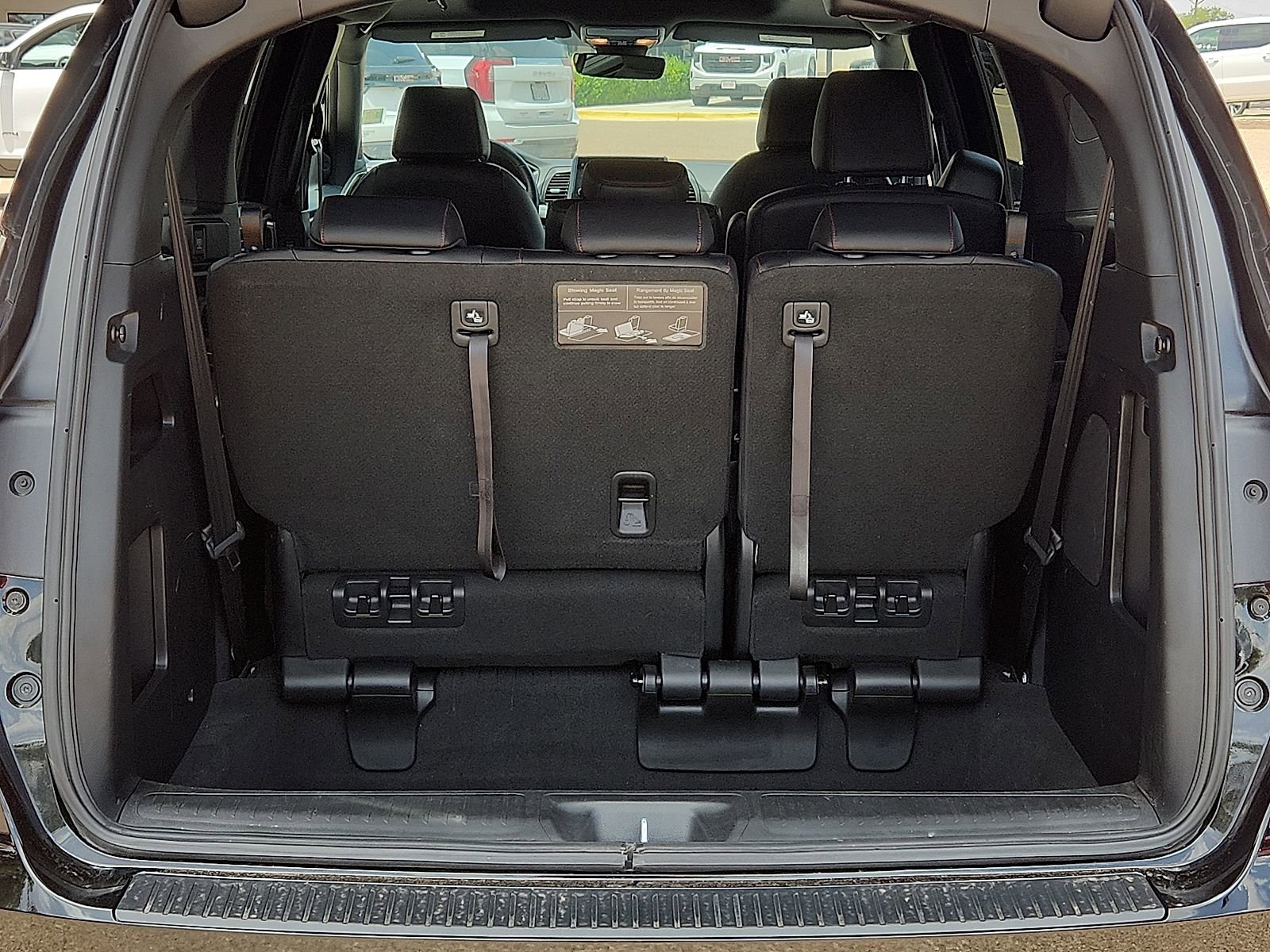 Used 2024 Honda Odyssey Sport image 10