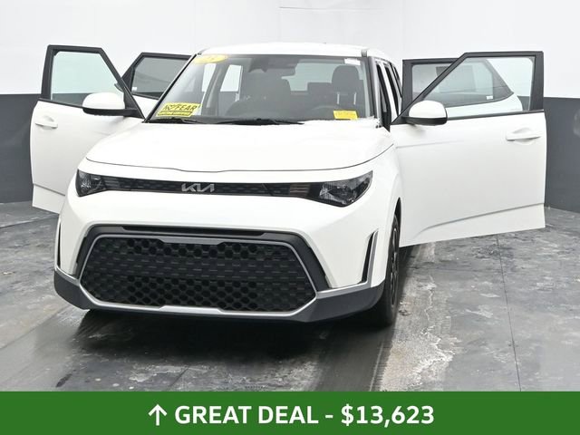 Used 2023 Kia Soul LX w/ Option Group 015 image 51