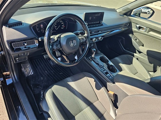 Used 2022 Honda Civic Sport image 2