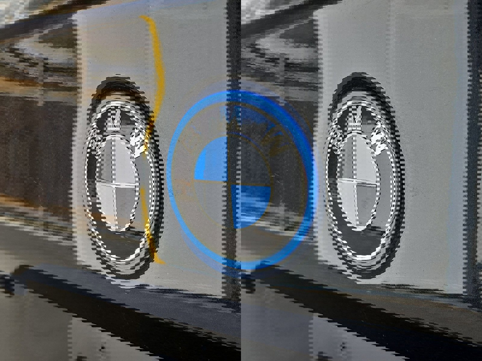 Used 2024 BMW i5 eDrive40i w/ Premium Package image 30