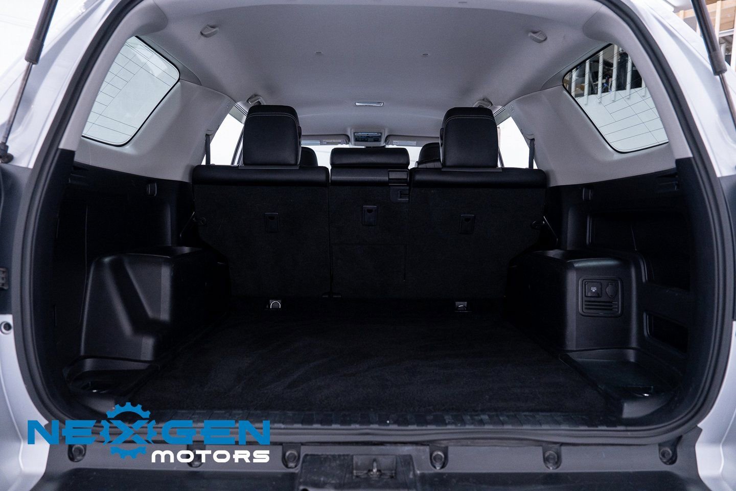 Used 2021 Toyota 4Runner SR5 Premium image 40