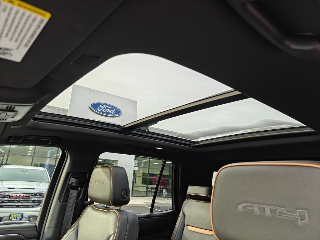 Used 2023 GMC Yukon AT4 w/ AT4 Premium Plus Package image 21