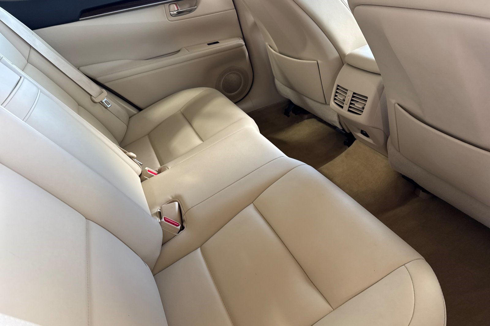 Used 2013 Lexus ES 350 w/ Premium Pkg FWD image 31