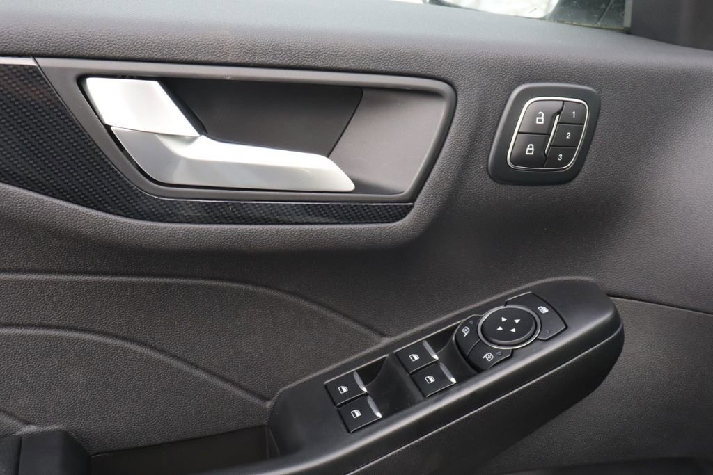 New 2026 Ford Escape ST-Line Select w/ Tech Pack #2 image 35